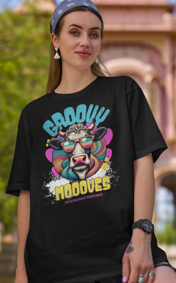 Groovy Moooves - T-Shirt